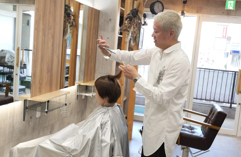 完全マンツーマンで叶える、あなたの理想のスタイル/奈良県大和郡山市の美容室ならhair salon memento（メメント）