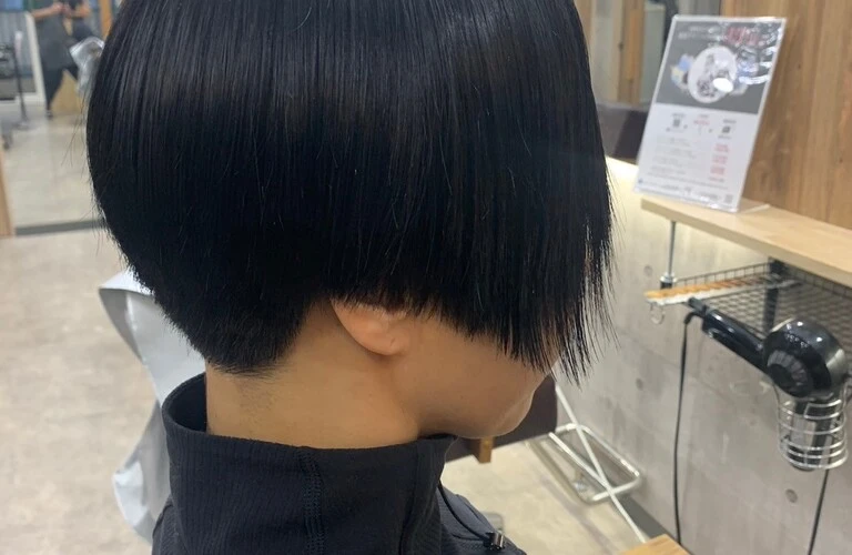 ショートヘアの美しさを引き出す特別な縮毛矯正/奈良県大和郡山市の美容室ならhair salon memento（メメント）