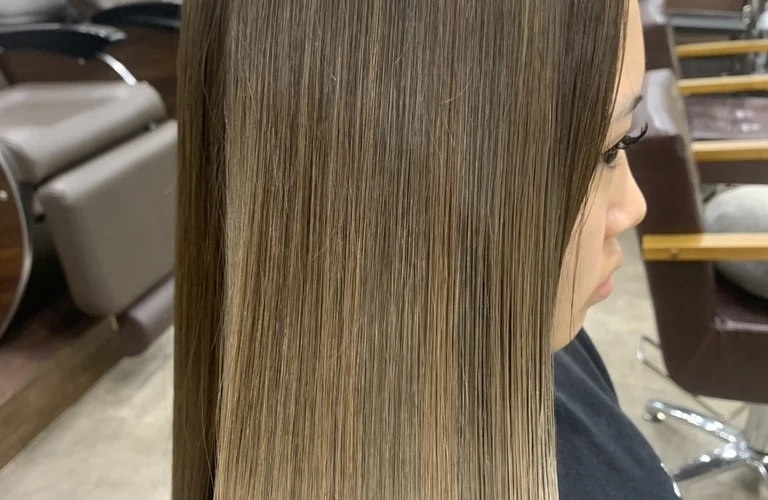 あなたの髪を根本から美しくする/奈良県大和郡山市の美容室ならhair salon memento（メメント）